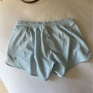 Lululemon Hotty Hot Low-rise Lined Short 4”